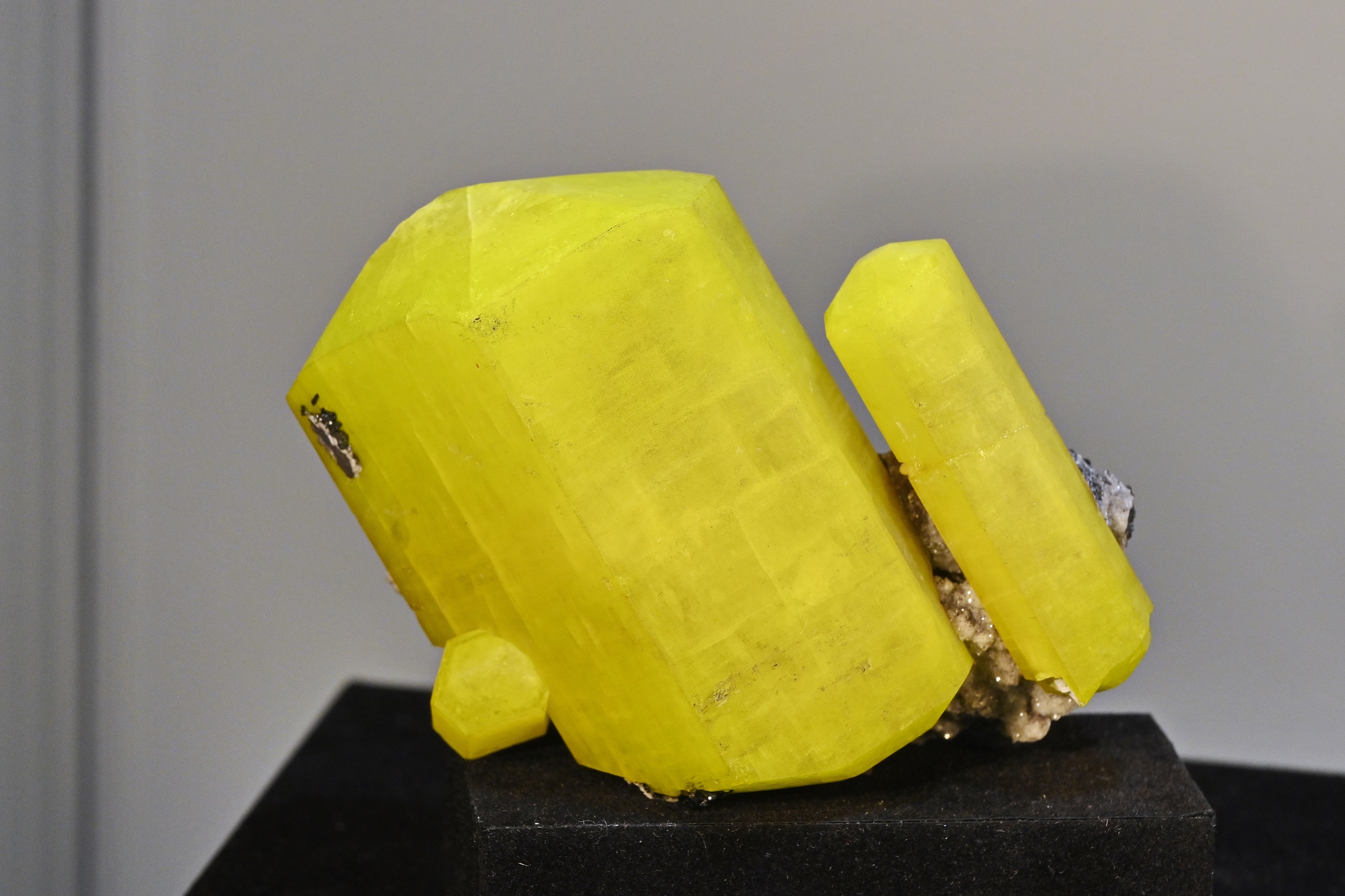 "Unmatched Dimensions" - Ettringite